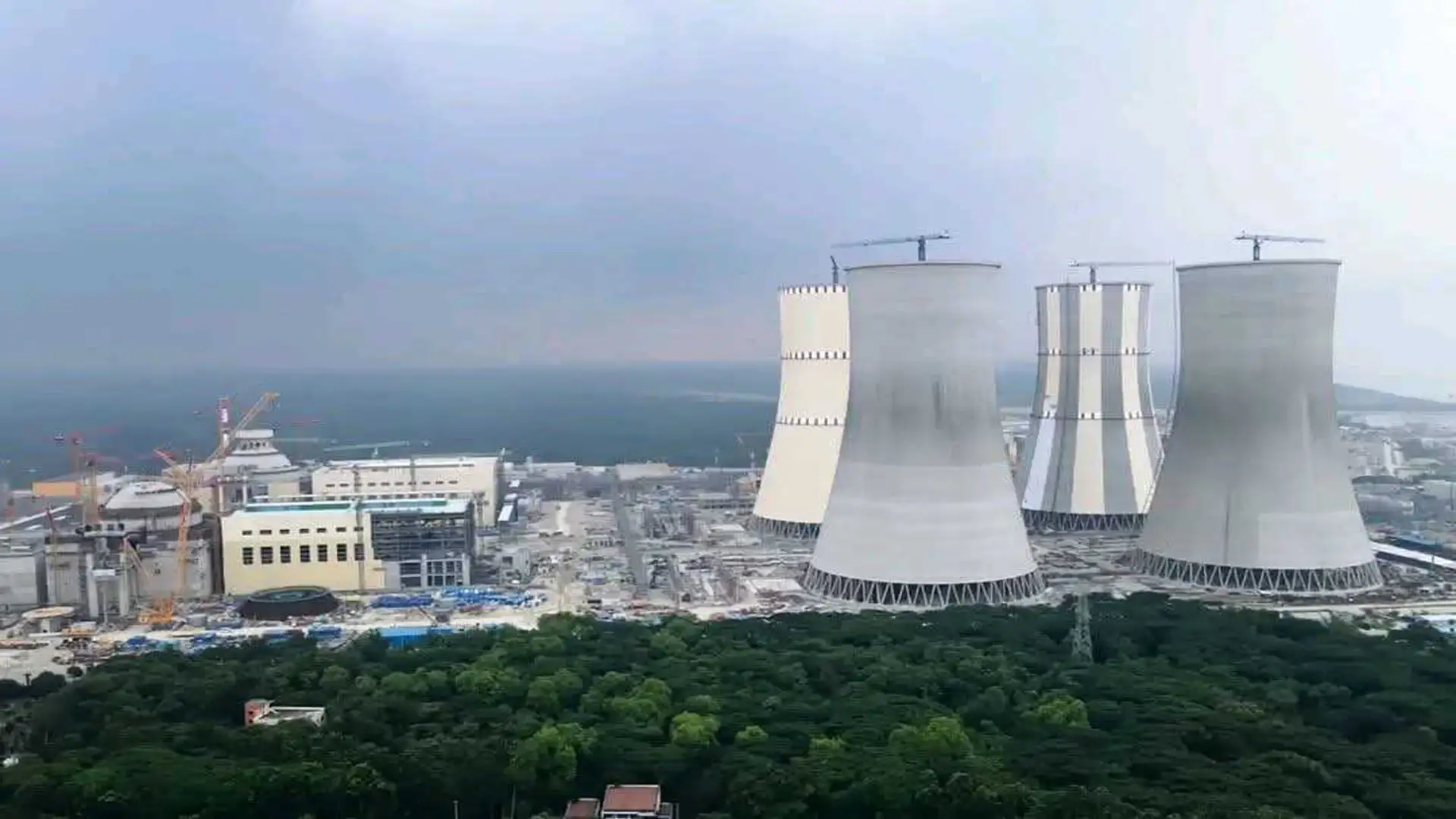 পারমাণবিক বিদ্যুৎ উৎপাদন শুরু
