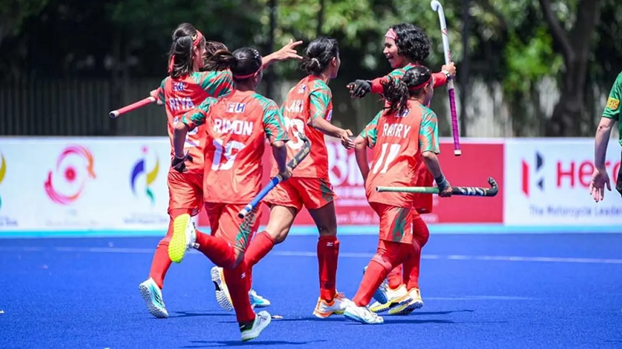 সিঙ্গাপুরকে হারিয়ে ফাইনালে পৌঁছে