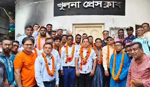 সভাপতি মোস্তফা ও সম্পাদক তরিকুল