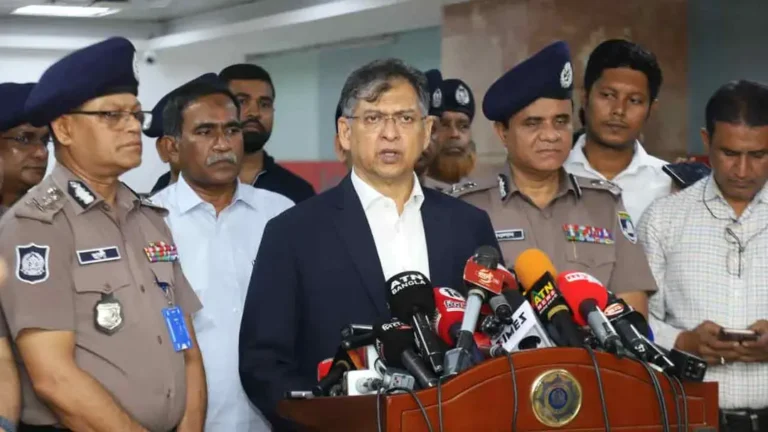 সন্ত্রাসীদের কোনো অভয়ারণ্য থাকতে দেওয়া হবে না