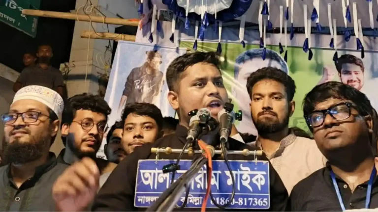 জাস্টিস কার্ড চালুর জোর দাবি হাসনাত আব্দুল্লাহর