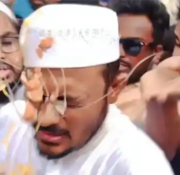 নাসীরুদ্দীন পাটওয়ারীর ওপর হামলা