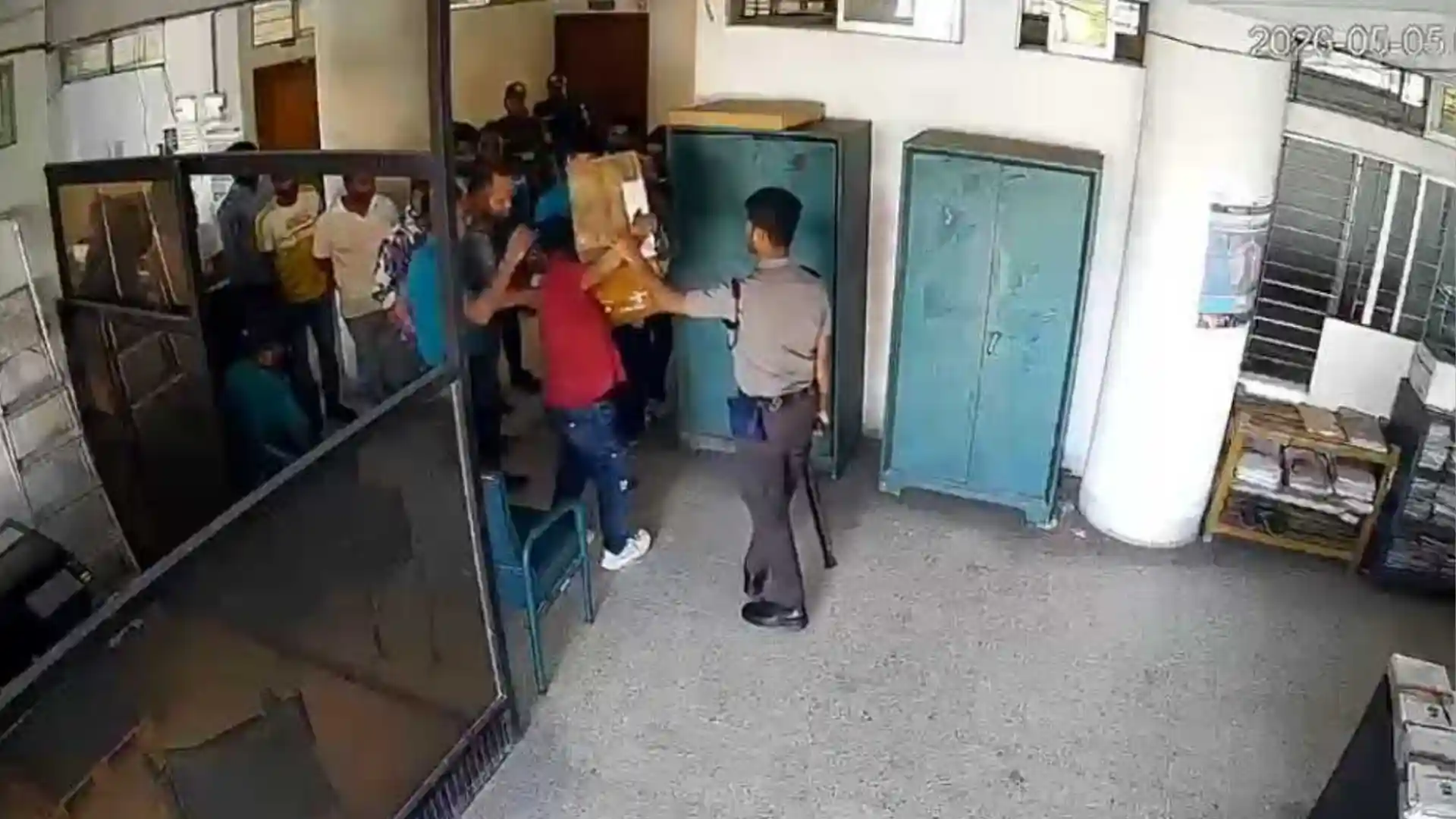 টেন্ডার বক্স ছিনতাই ও শোকজ
