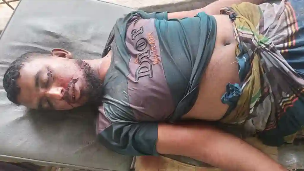 কয়রায় সড়ক দুর্ঘটনায় ব্যবসায়ী