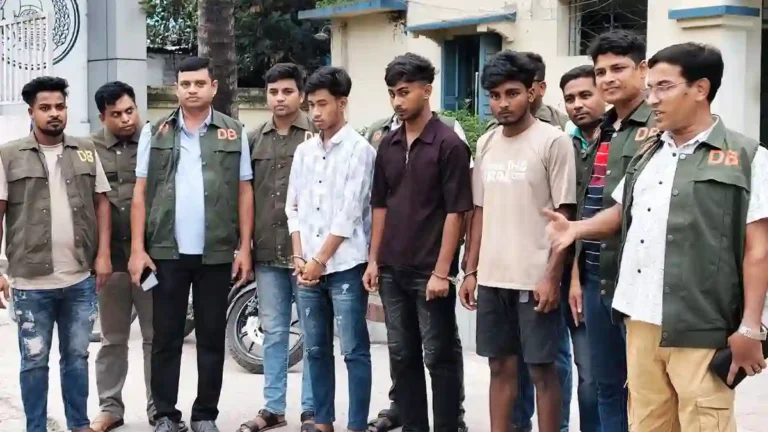 পাবনায় স্কুলছাত্রী রিয়া হত্যা: গ্রেপ্তার ৩
