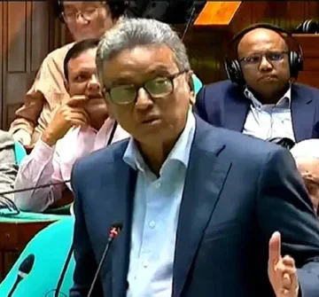 তরুণ উদ্যোক্তা তৈরিতে ৫০০ কোটি টাকার ফান্ড