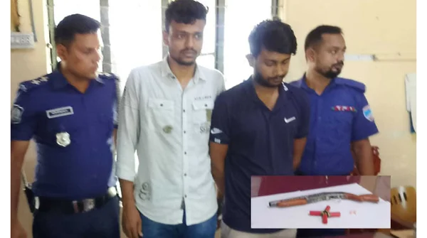 ফুলতলায় বন্দুক ও ইয়াবাসহ আটক ২: এলাকা জুড়ে চাঞ্চল্য