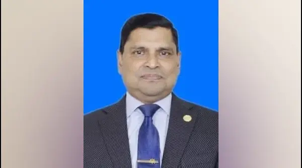 নতুন নৌবাহিনী প্রধান নিয়োগ পেলেন খোন্দকার মিসবাহ