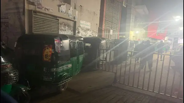 সিএনজি সংকট: ভয়াবহ ভোগান্তিতে রাজধানীর চালক