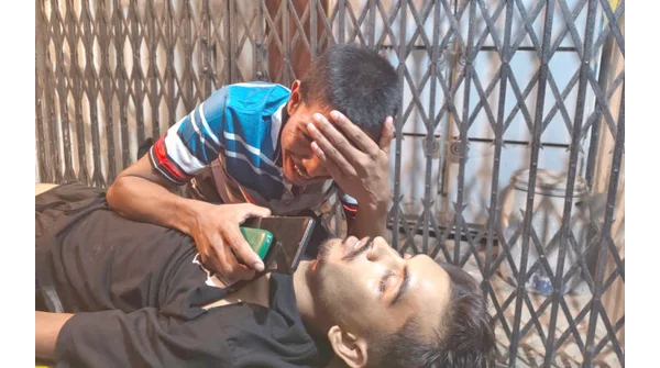 খুলনায় যুবক নিহত: ফুটবল বিরোধে ভয়াবহ গুলিবর্ষণ
