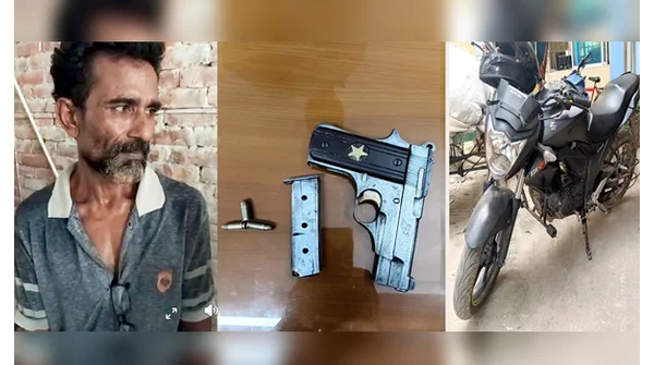 মনিরুল ইসলাম অস্ত্রসহ গ্রেফতার, চাঞ্চল্যকর তথ্য